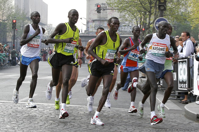 Sport-marathon-paris-2007-poursuivants