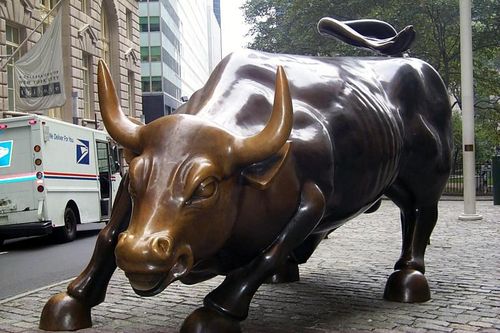 Wall street bull